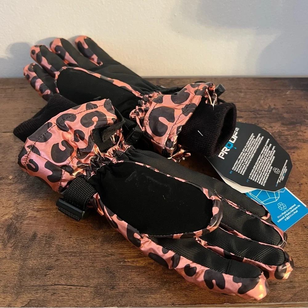 Girls Rose Gold Leopard Foil Gloves Weather Proof Insulation Touch S/M